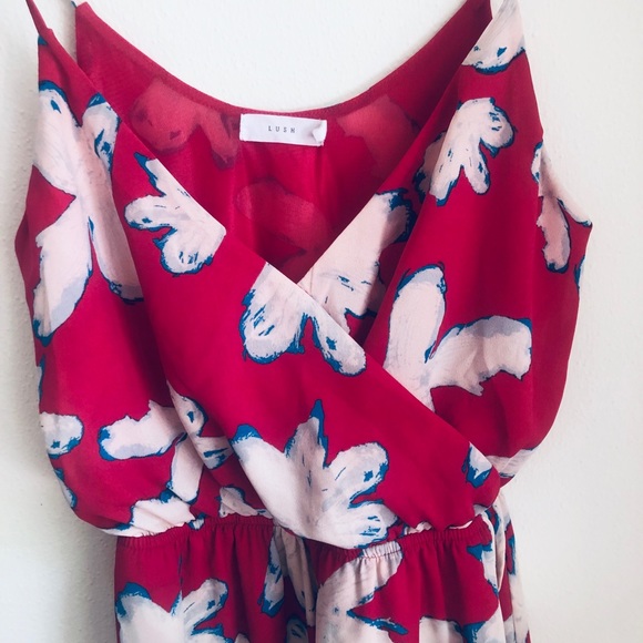 Lush dress - Picture 2 of 3